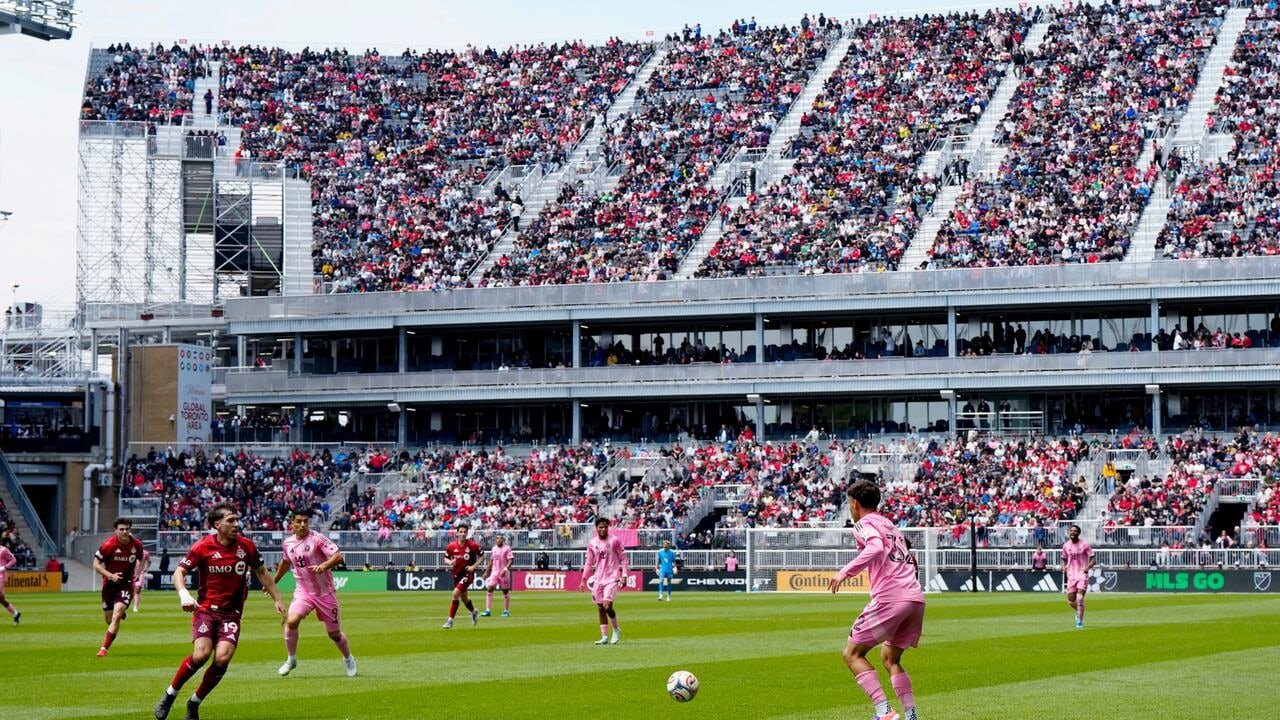 Toronto BMO Field Test Gives World Cup Venue Readiness Check